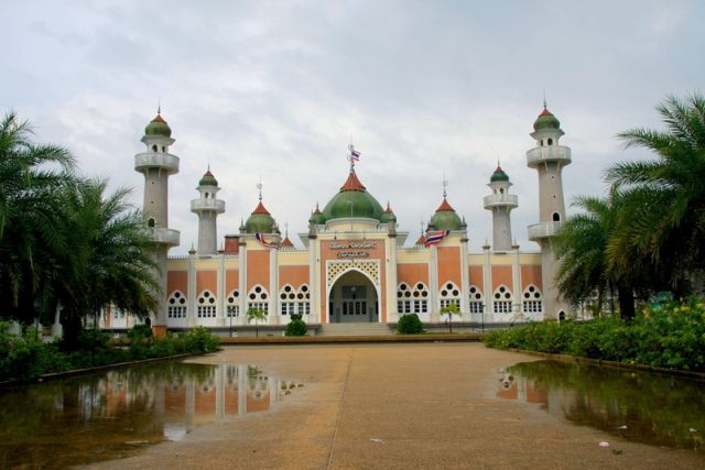 Thailand Mosque in Pattani.jpg
